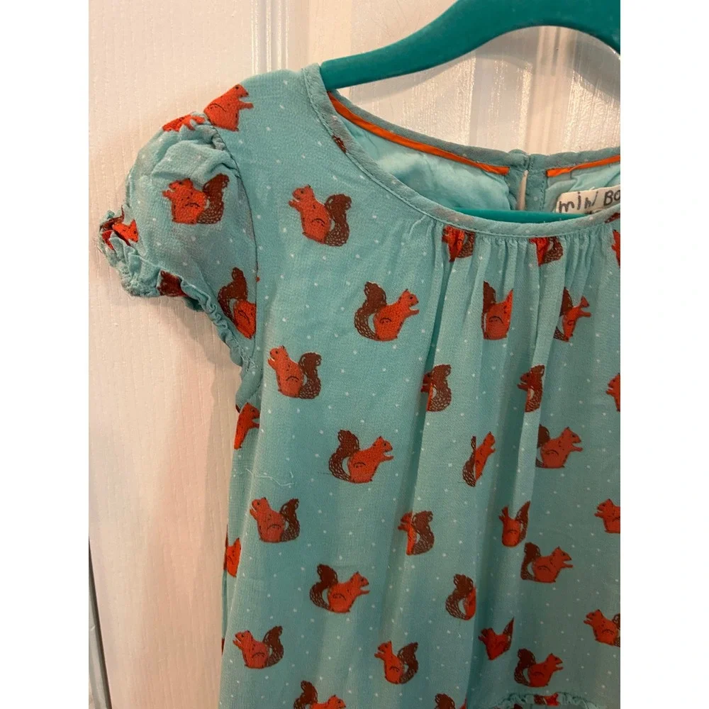 Mini Boden lightweight tiered
